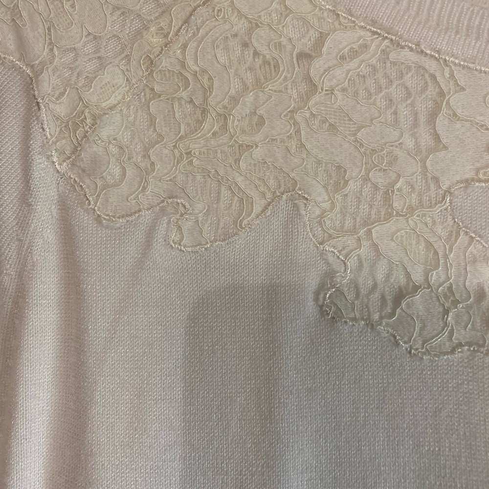 Sweater - Picture 2 of 6